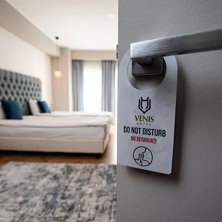 Venis Boutique 4*