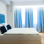 ホテル Venis Boutique 4*