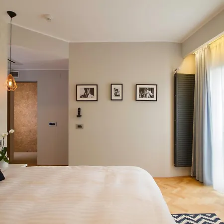 Venis Boutique Bukarest