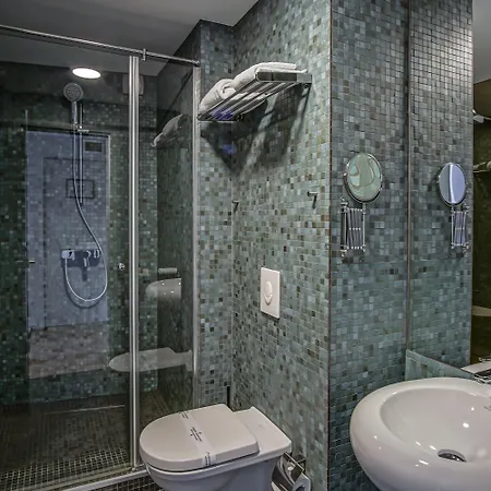 Venis Boutique 4* Bucharest