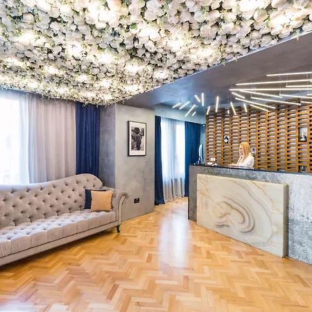 Venis Boutique Отель