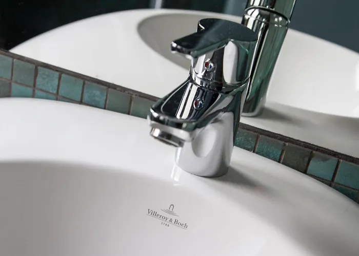 Venis Boutique فندق 4*