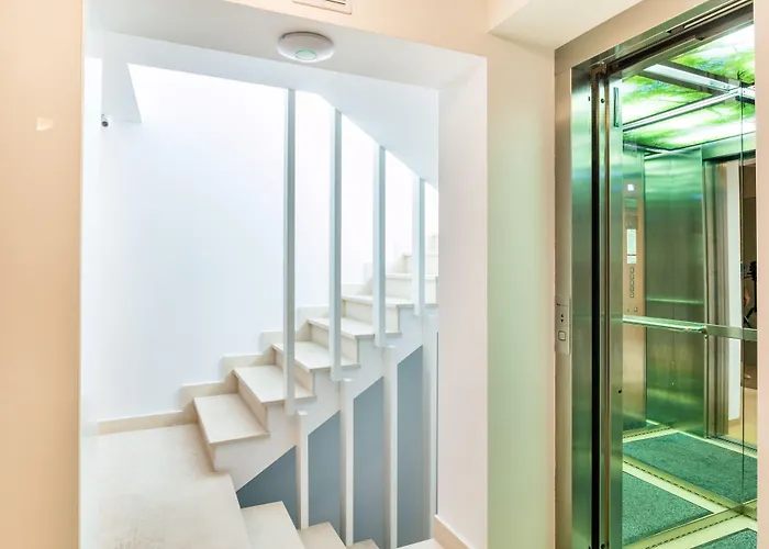 Hotel Venis Boutique 4*