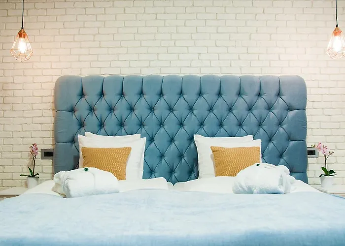 فندق Venis Boutique 4*