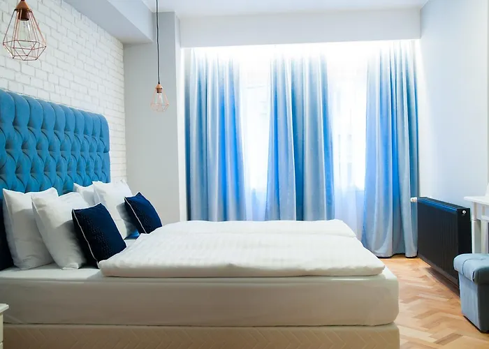 فندق Venis Boutique 4*