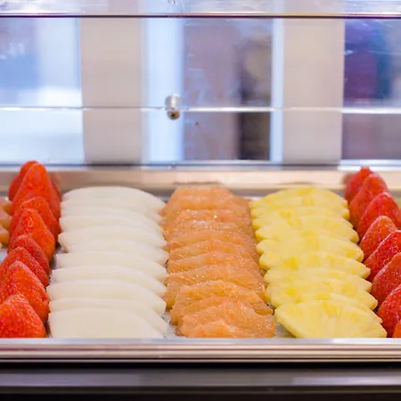 Venis Boutique Готель