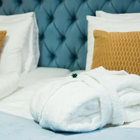 Готель Venis Boutique 4*