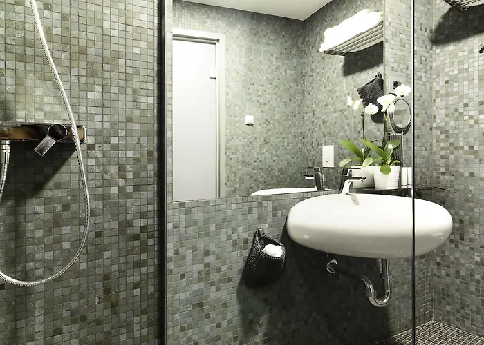 Venis Boutique Hotel